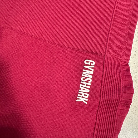 ‼️SOLD‼️ Gymshark Energy+ Seamless Leggings - Beet - Picture 6 of 6